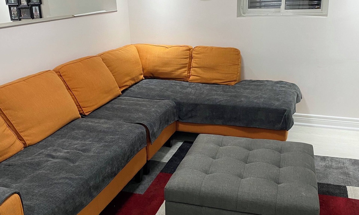 Meadowvale Village Apartment | Newly Renovated Two Bedroom Apartment.