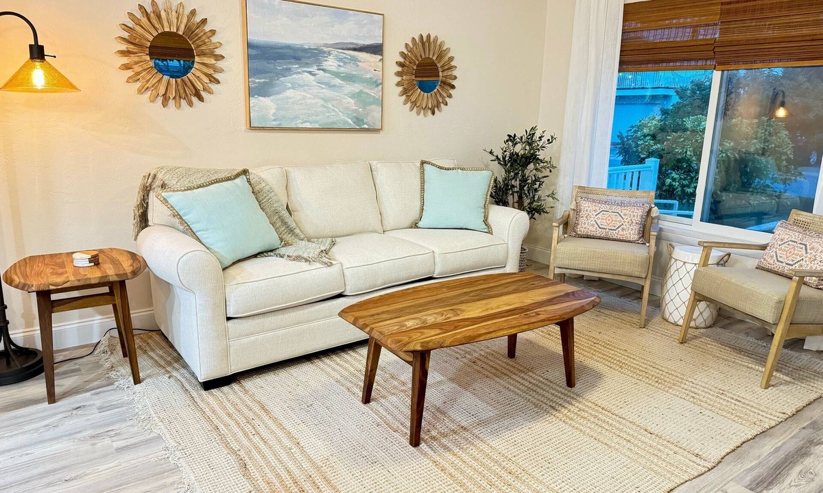 Treasure Island House | NEWLY Renovated & Decorated Beach Retreat in Treasure Island - Isle of Palms