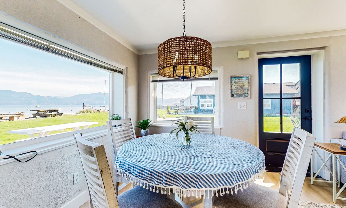 Bow House | Newly renovated waterfront home on Samish Island with firepit