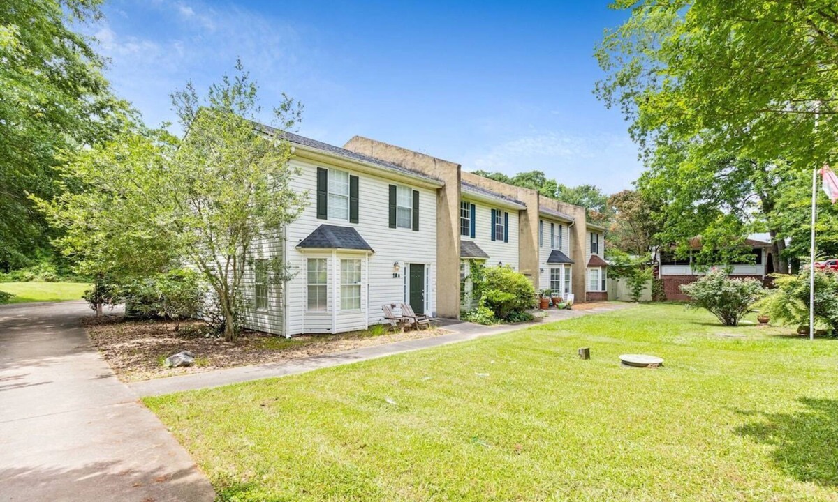 Newnan House | Newnan Affordable Getaway
