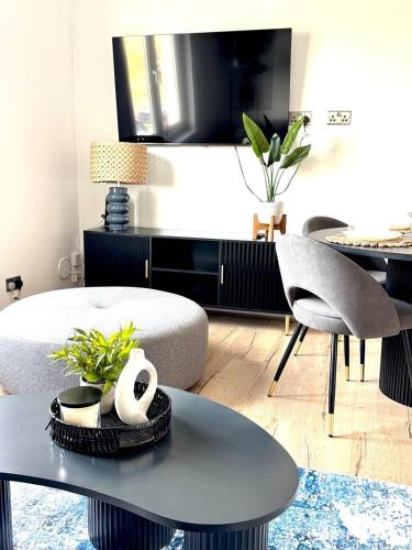 Bo'ness Apartment | Newtown Hideaway