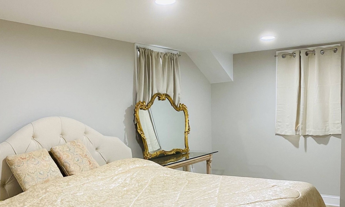 Swarthmore House | Next to Swarthmore College