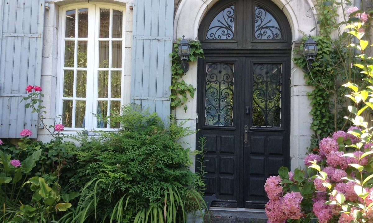 Salies-de-Bearn House | Next to the first floor of a charming and central historical house