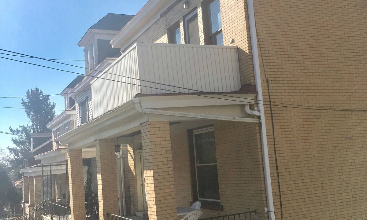 Mount Washington Apartment | NFL DRAFT! Stay in comfort. Only minutes from Downtown !