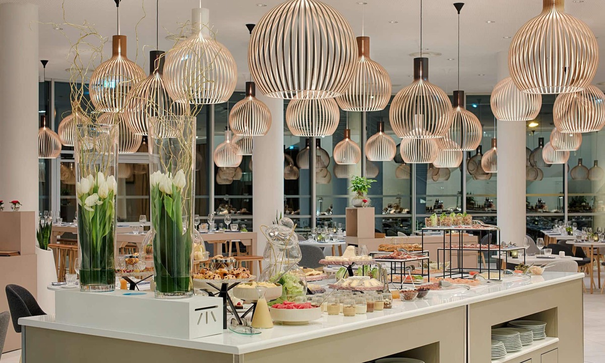 Blagnac Hotel | NH Toulouse Airport