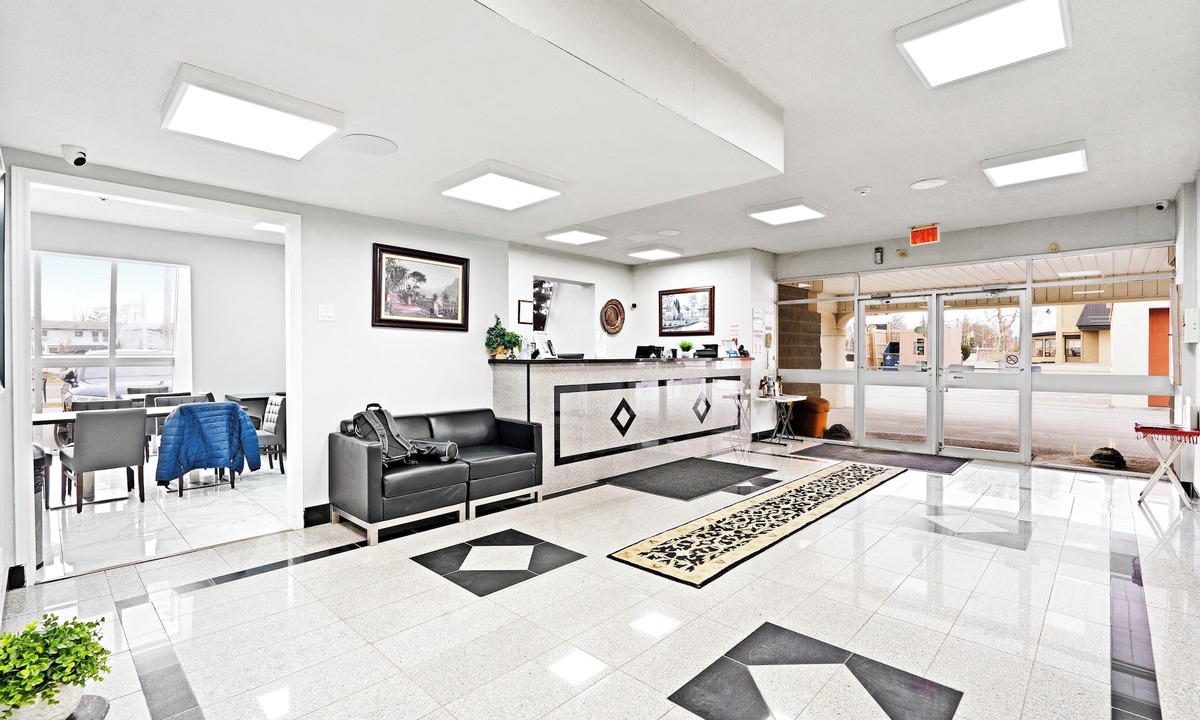 Niagara Falls Hotel | Niagara Lodge & Suites