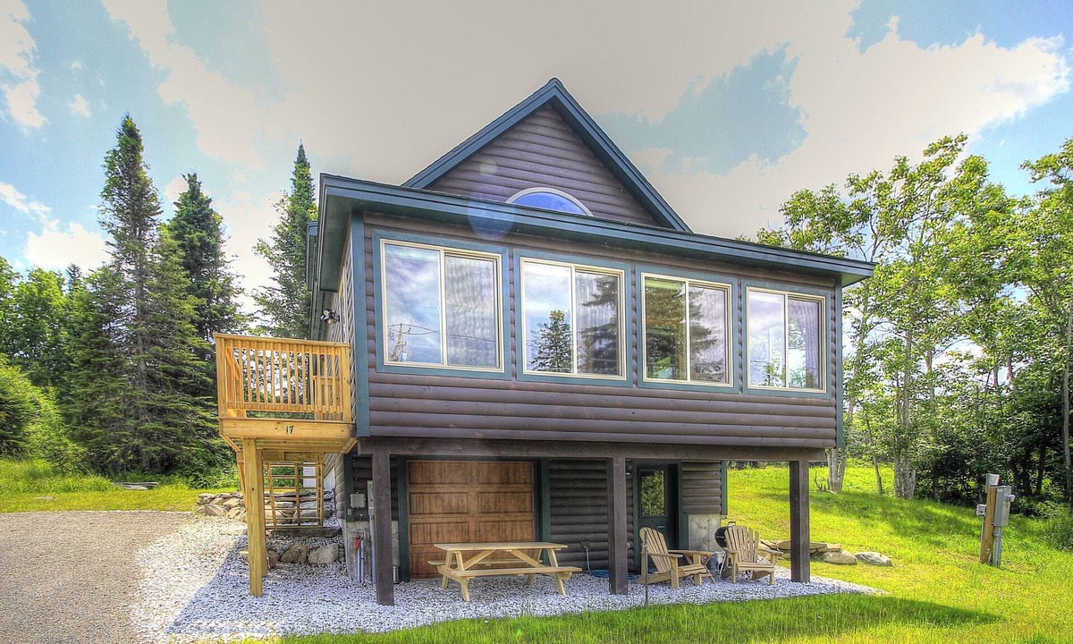 Rangeley Plantation House | Niboban Cabin 17 - shared waterfront