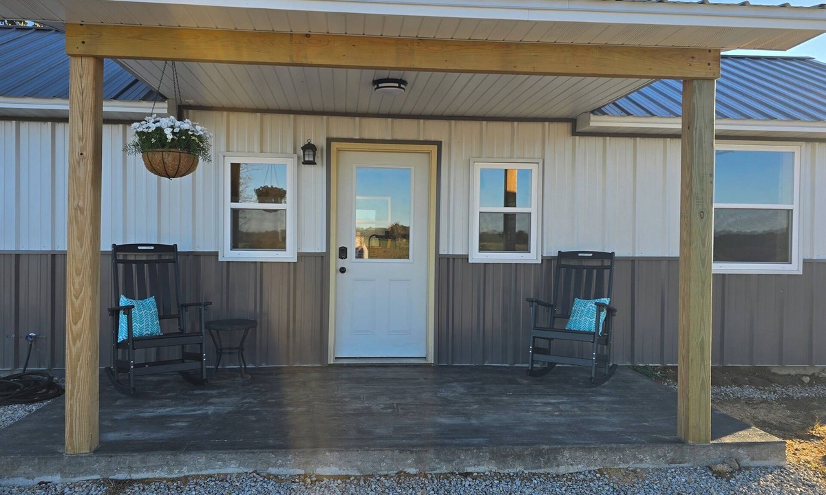 Teresita Cottage | Nice 2-bedroom cottage with AC in Mountain View
