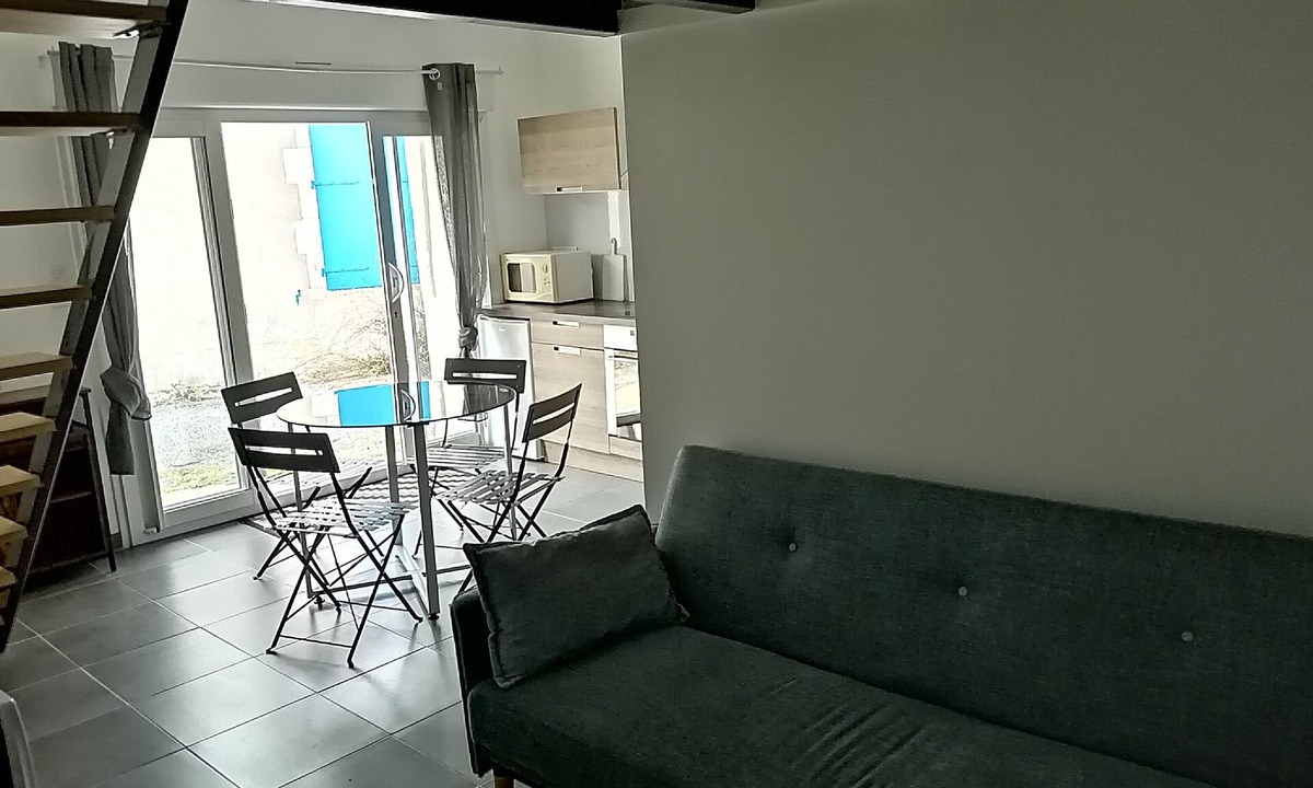 Le Chateau-d'Oleron House | Nice and quiet studio, 5 mn drive from the beach