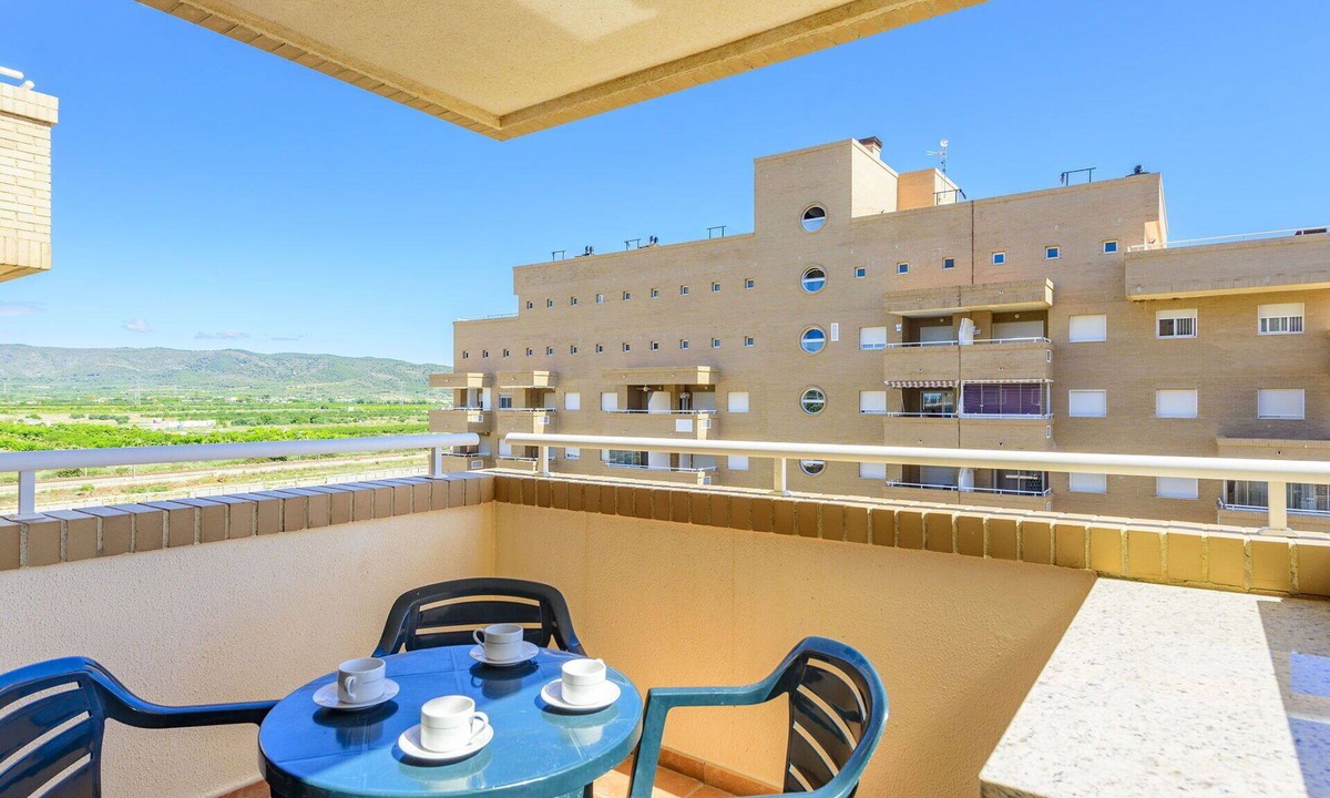 Marina d'Or Apartment | Nice apartment for 6 guests with WIFI, pool, TV and terrace