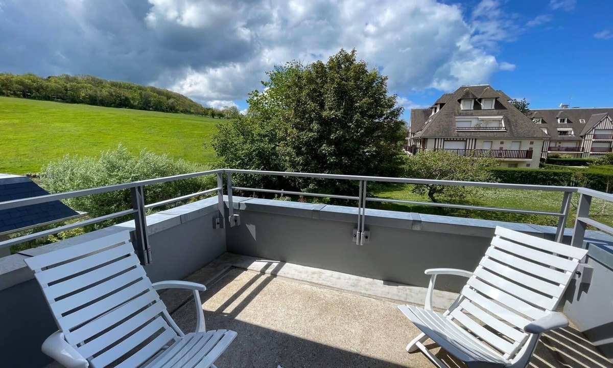 Benerville-sur-Mer Apartment | Nice apartment at 2 min walk from the beach - 2 bedroom