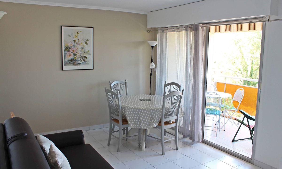Frejus Plage Condo | Nice apartment 400 m from the beach