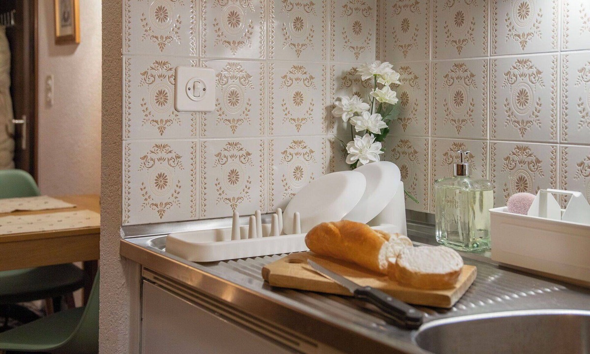 Ovronnaz Apartment | Nice apartment for 2 guests with WIFI, TV and balcony