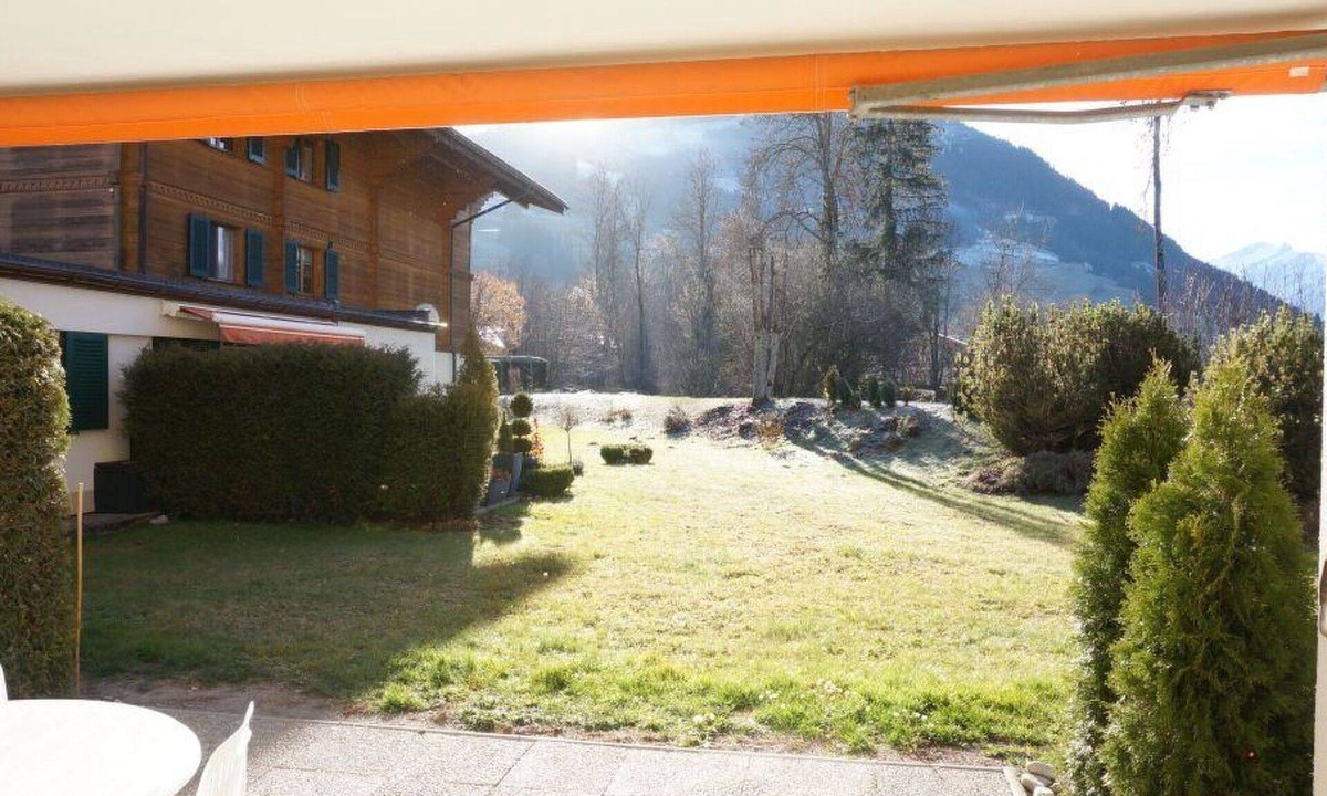 Gstaad Apartment | Nice apartment for 2 guests with WIFI, TV and balcony