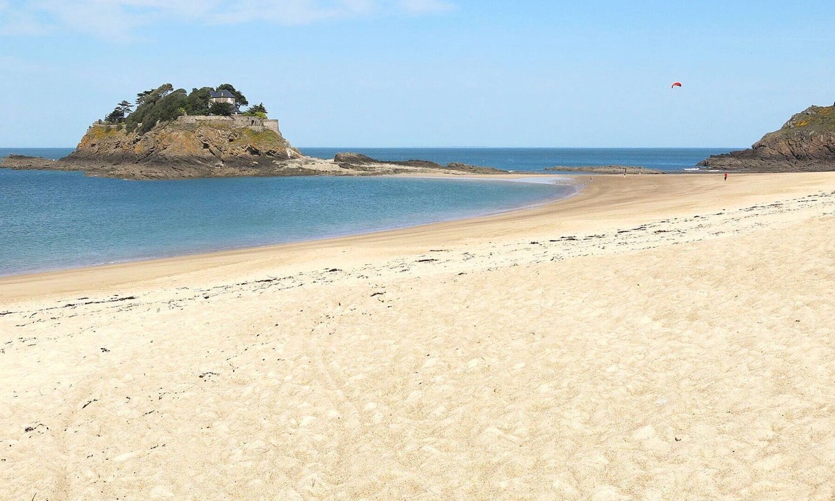 Cancale Apartment | Nice apartment for 3 guests with WIFI and TV
