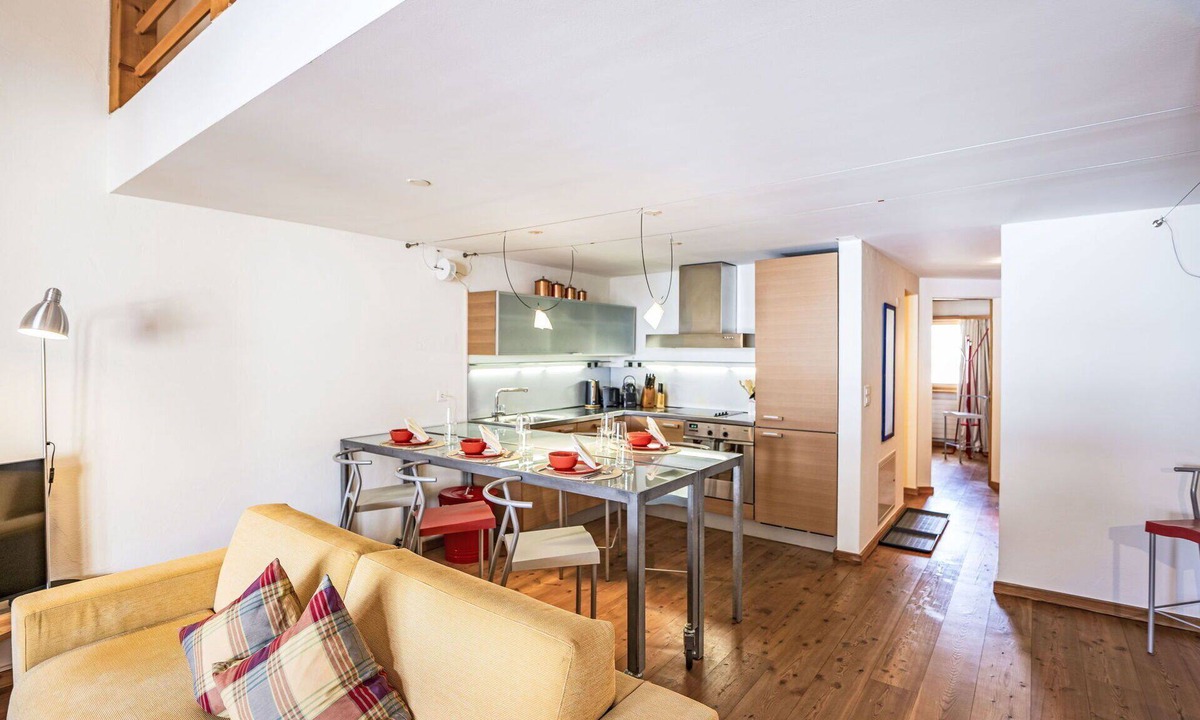 La Punt-Chamues-ch Apartment | Nice apartment for 4 guests with WIFI, TV, balcony, pets allowed and panoramic view