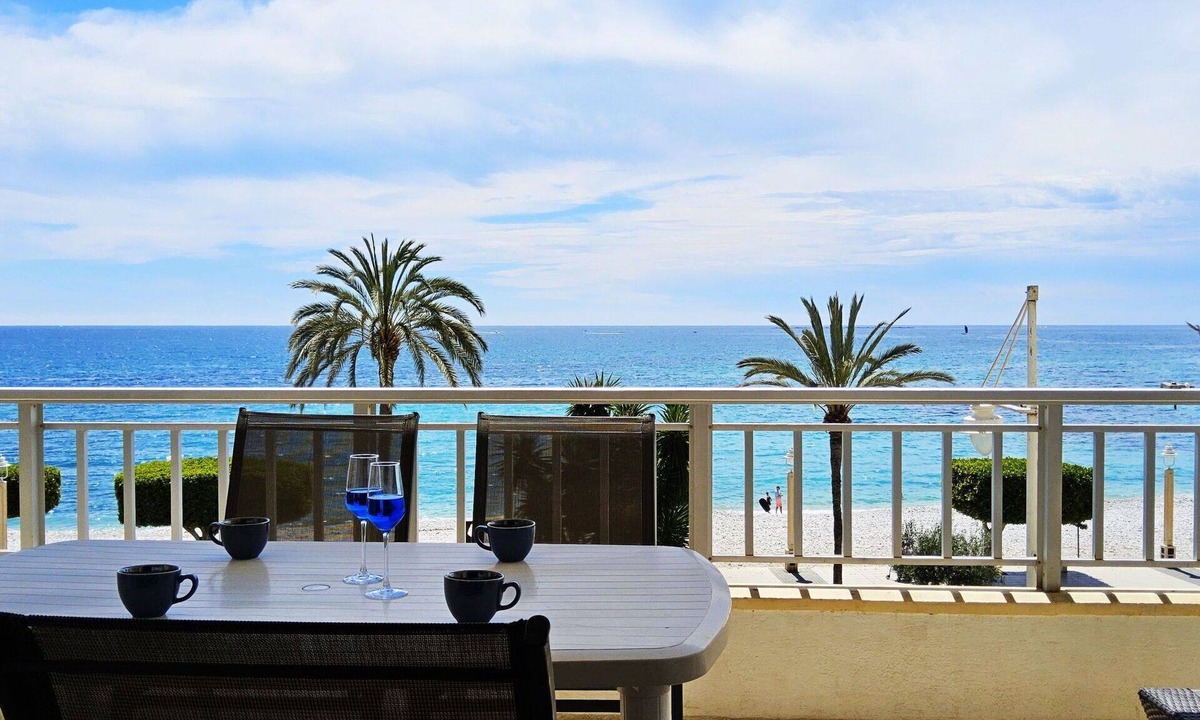 Altea Apartment | Nice apartment for 4 guests with A/C, WIFI, TV, terrace and panoramic view