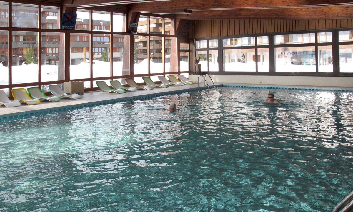 Sion Apartment | Nice apartment for 6 guests with pool, WIFI, TV, balcony and panoramic view