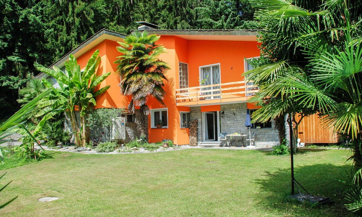Negrentino Apartment | Nice apartment for 4 people with pool, WIFI, TV, patio, pets allowed and panoramic view