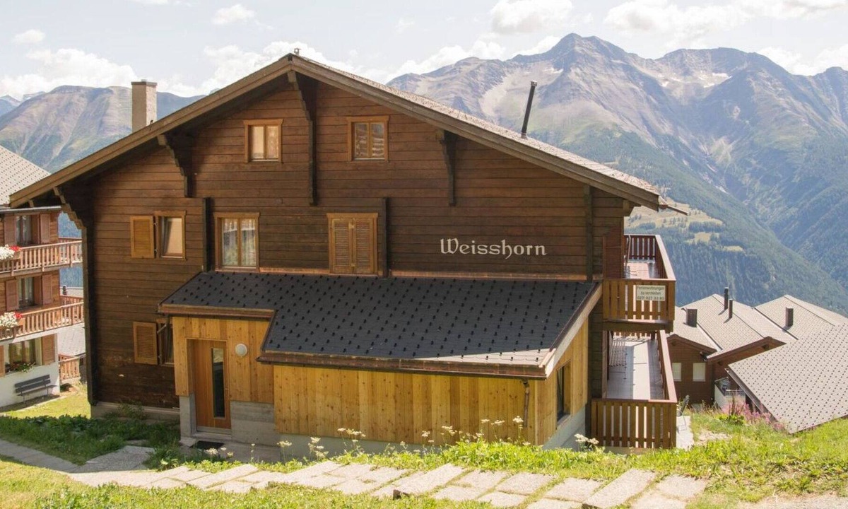 Bettmeralp Apartment | Nice apartment for 6 people with WIFI, TV and balcony