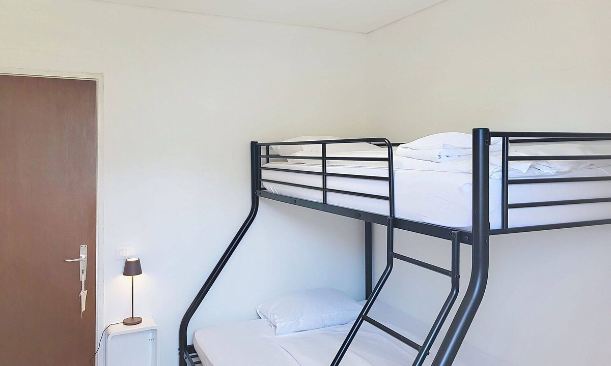 Riazzino Apartment | Nice apartment for 4 guests with A/C, WIFI, TV, patio and panoramic view