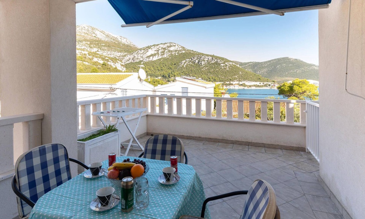 Klek Apartment | Nice apartment in Klek with WiFi