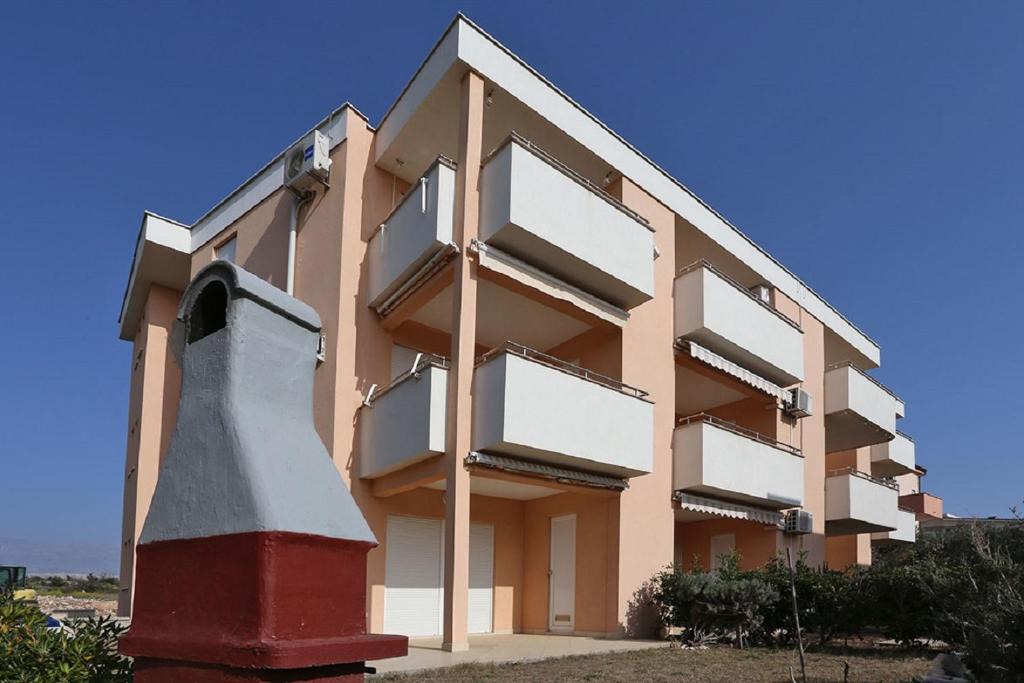 Zrce Apartment | Nice apartment in Novalja