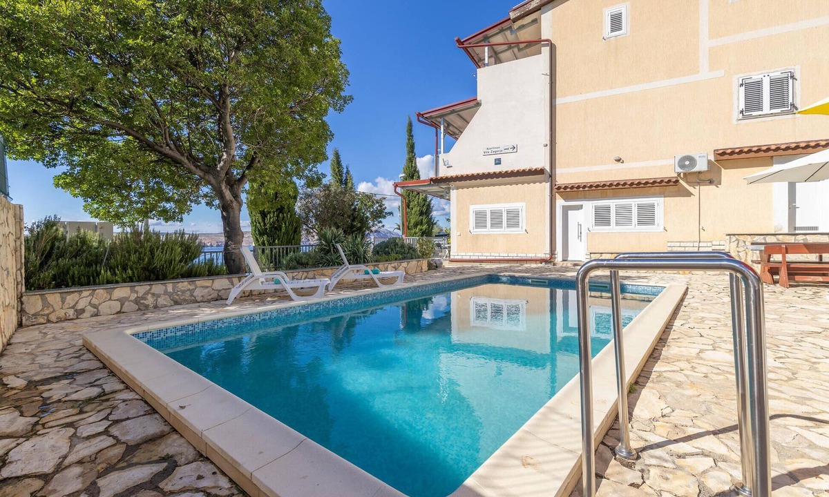 Stinica Apartment | Nice apartment in Stinica