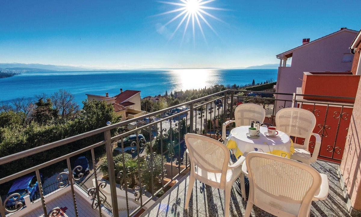 Volosko Apartment | Nice apartment in Volosko with house sea view