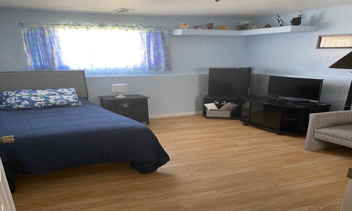 West Jordan House | Nice Apartment in West Jordan A