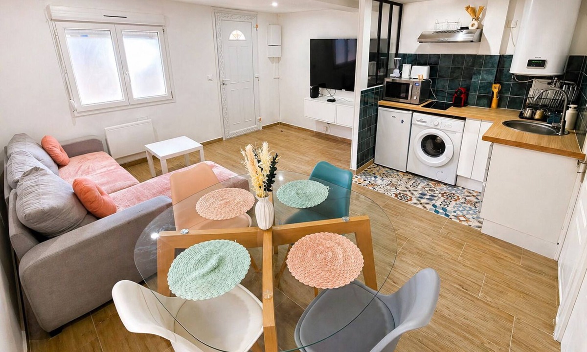Sevran Apartment | Nice apartment near Paris CDG Airport