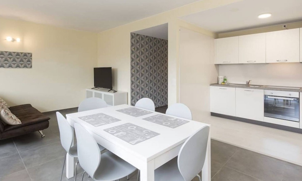 Paradiso Apartment | Nice Apartment with Mountain View - FAGGI 23