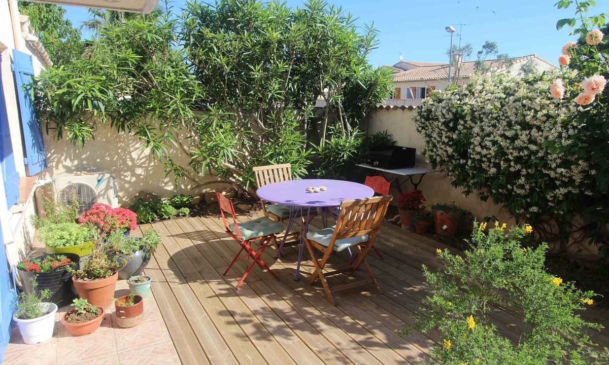 Mauguio Apartment | Nice apartment with pool Montpellier