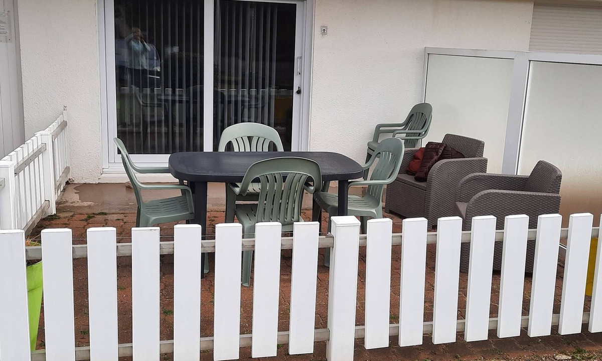Stella-Plage Apartment | Nice apartment with terrace 200m from the beach in STELLA PLAGE
