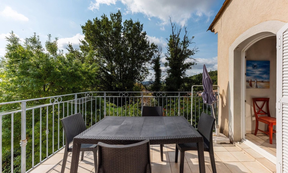 Callian Apartment | Nice Apt 8 pers with pool view