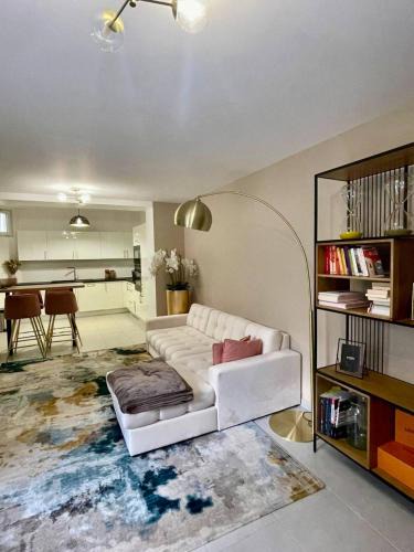 Levallois-Perret House | Nice area 5 minutes from Paris