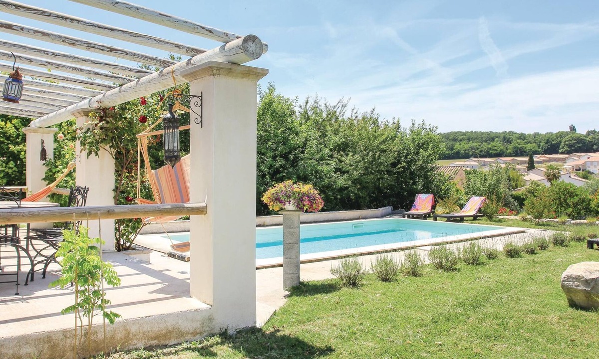 Saint-Gervais-sur-Roubion House | Nice cottage near Montelimar.