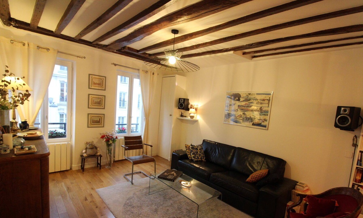 Quartier de la Goutte-d'Or Apartment | Nice duplex 10 minutes from Montmartre