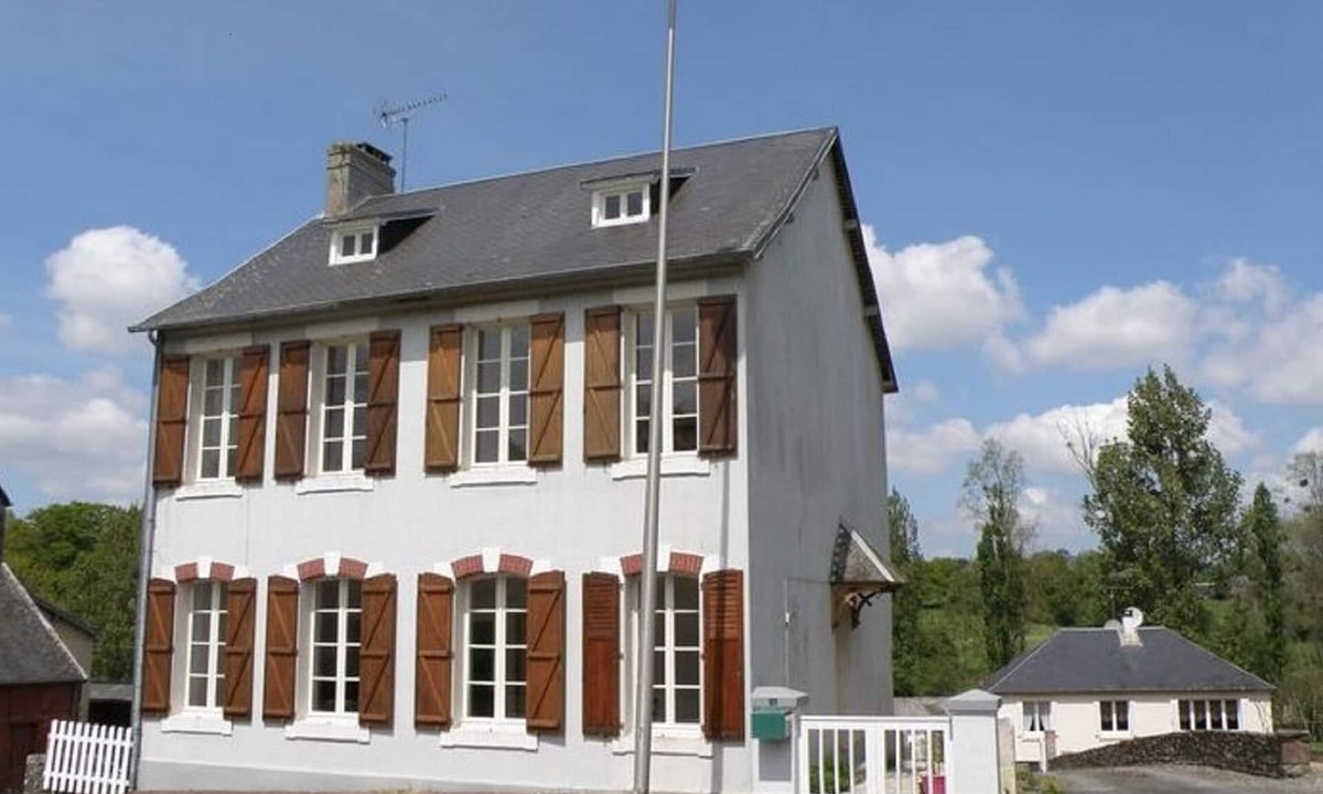 Hambye House | Nice holiday home in Hambye with parking