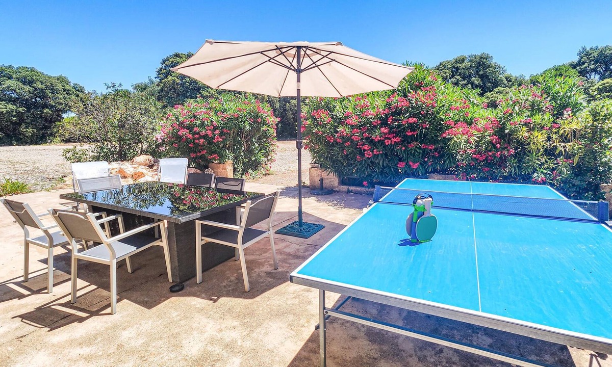 Saint-Jean-de-Minervois House | Nice home in Saint-Jean-de-Minervoi with WiFi