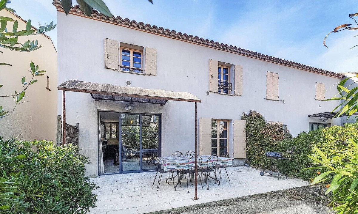 Saint-Laurent-de-la-Cabrerisse House | Nice home in Saint-Laurent-de-la-Ca with WiFi