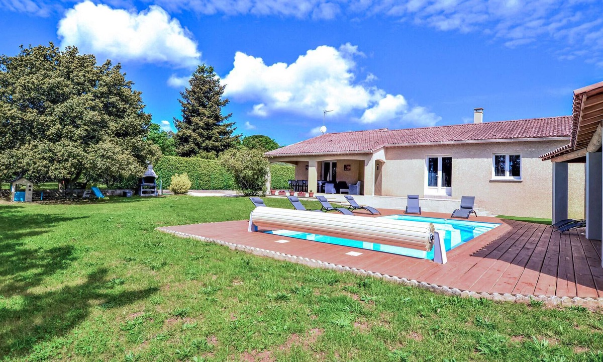 Saint-Laurent-La-Vernede House | Nice home in S.Laurent-la-Vernede