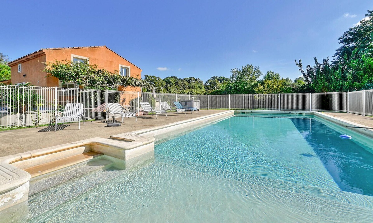 Saint-Martin-de-Crau House | Nice home in Saint Martin de Crau