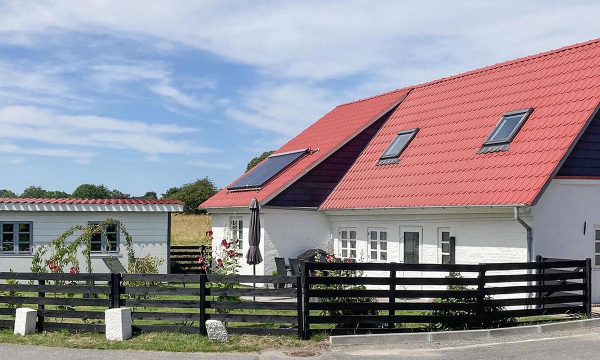 Dunkær House | Nice home in ærøskøbing with kitchen