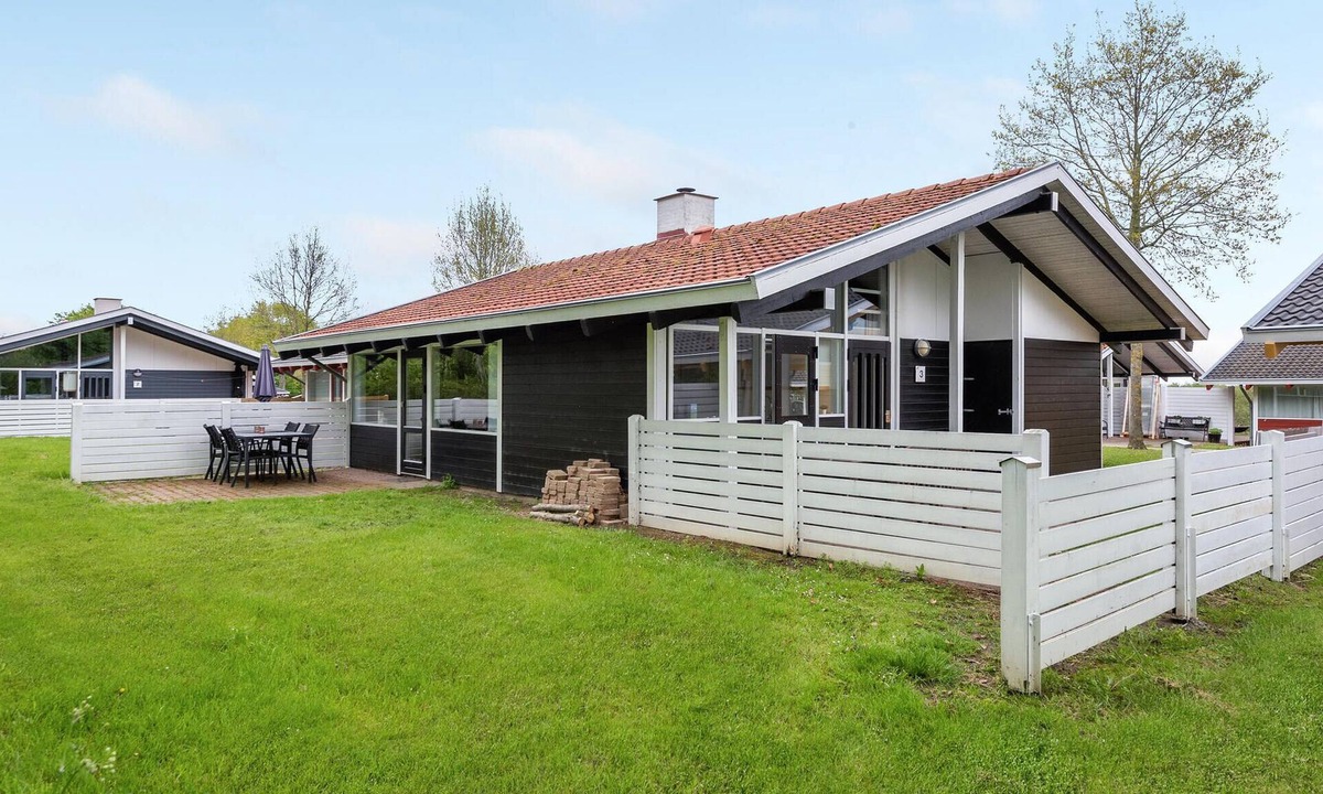 Aabenraa House | Nice home in Aabenraa with WiFi