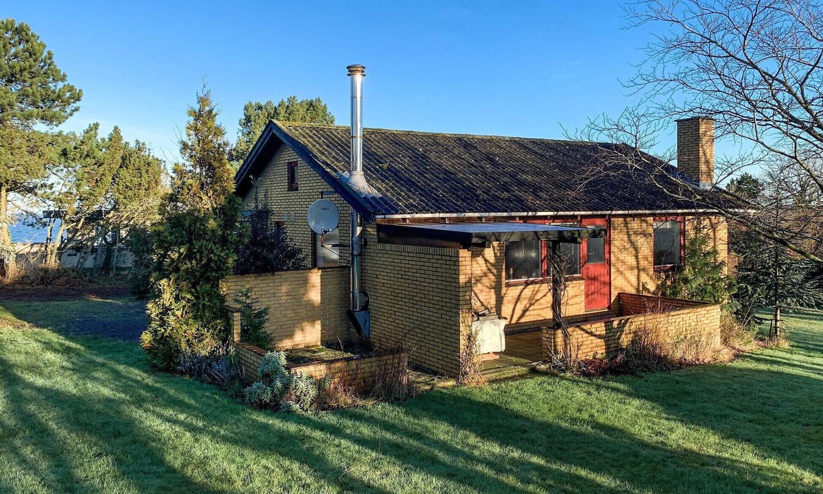 Sandvig House | Nice home in Allinge with kitchen