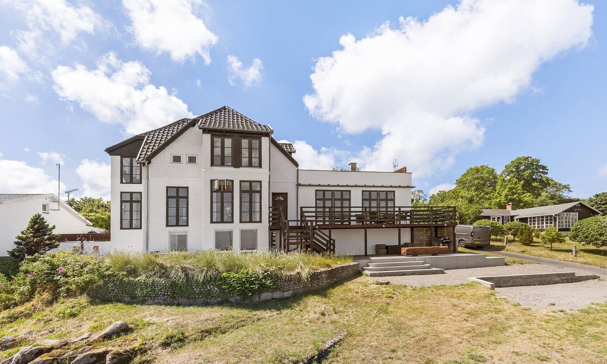 Sandkaas House | Nice home in Allinge with kitchen