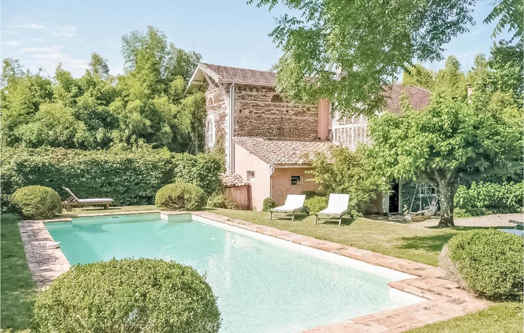 Arjuzanx House | Nice Home In Arjuzanx With Private Swimming Pool, Can Be Inside Or Outside