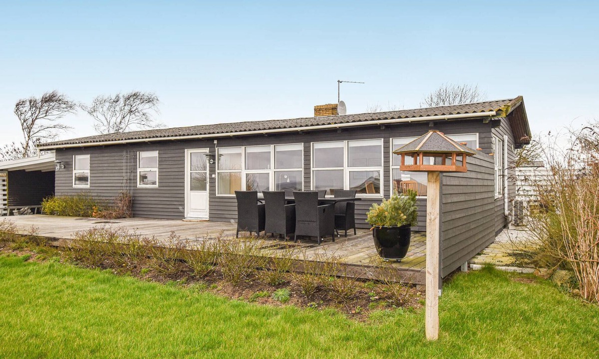 Næs House | Nice home in Assens with house sea view
