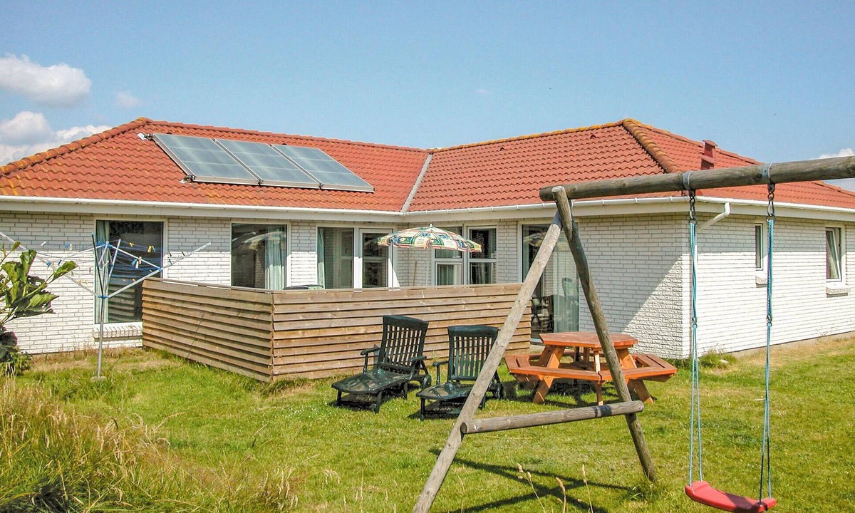Blokhus House | Nice home in Blokhus with sauna